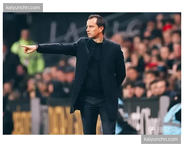 雷恩主帅热内西奥赛前发布会确认，球队将进行大幅轮换